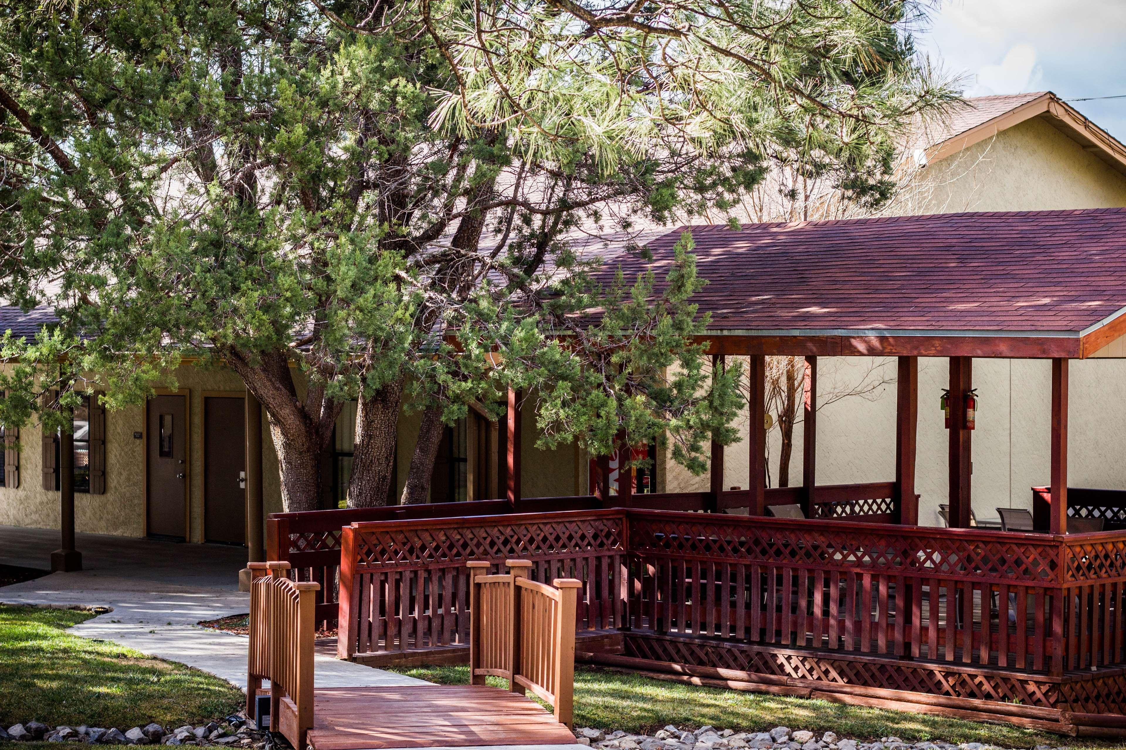 Best Western Pine Springs Inn Ruidoso Downs Ngoại thất bức ảnh
